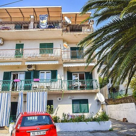 Apartment Zorka Makarska Eksteriør billede