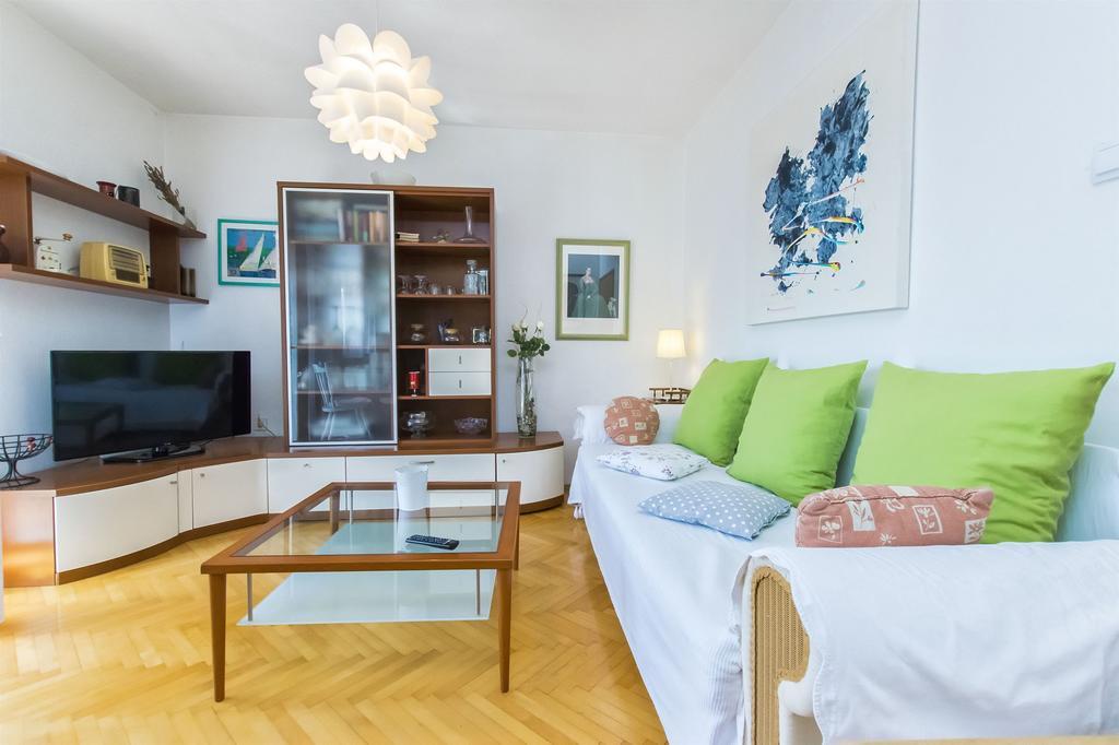 Apartment Zorka Makarska Eksteriør billede